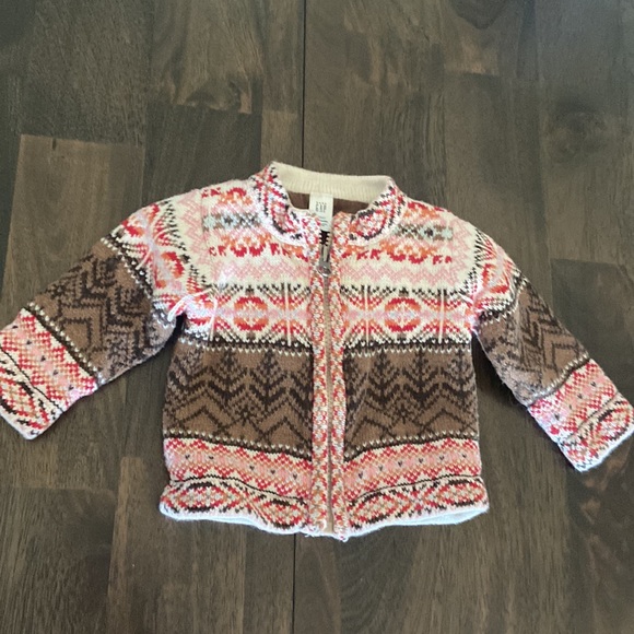 GAP Other - Baby gap zip up sweater 💕 EUC 6-12 months